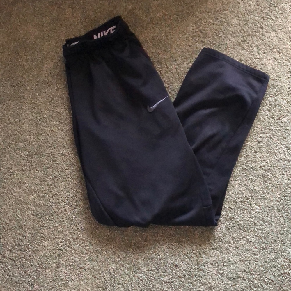 Black Nike pants (SZ: L) for men